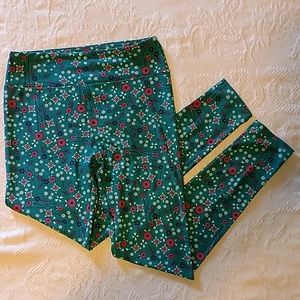 LuLaRoe Leggins Green Red Flowers EUC